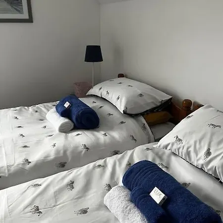 بيت للعطل An Teach Ban فلاكارّاغ