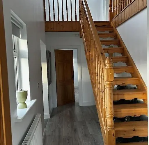 An Teach Ban Falcarragh