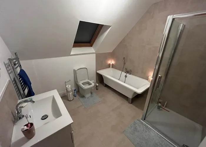 An Teach Ban * Falcarragh